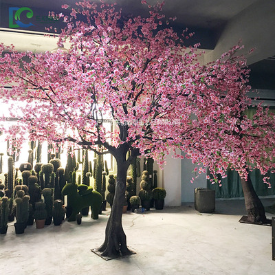 造型仿真桃花樹