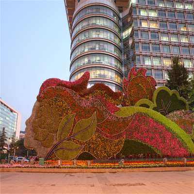 寫字樓旁仿真植物墻