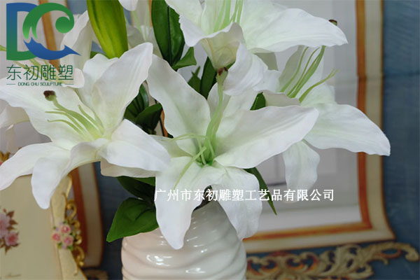 百合花