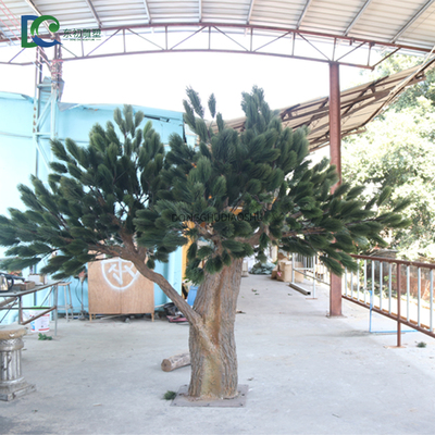 仿真玻璃鋼松樹